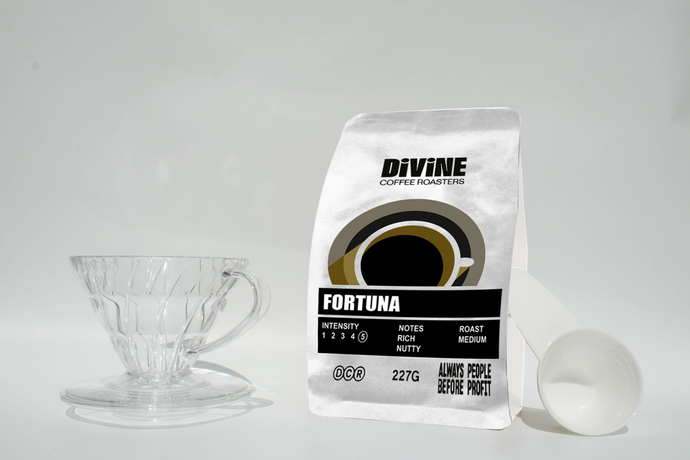 Divine Coffee 227g, Plastic V60 & 100x Filter Papers Bundle